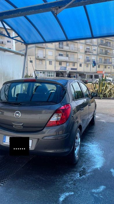 Opel Corsa D 1.2 Gasolina (2011)