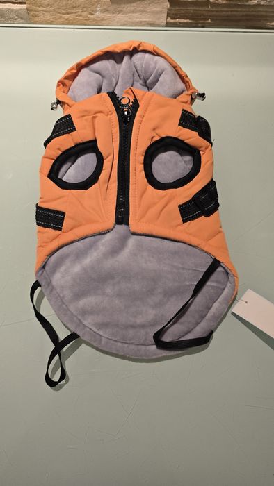 2 w 1: Wodoodporna kurtka z kapturem i szelki dla Psa Rozmiar M