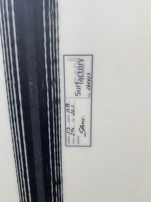 Prancha de surf 5’3’ epoxy como nova