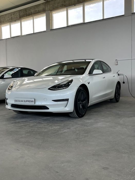 Tesla Model 3 Standard Range Plus RWD