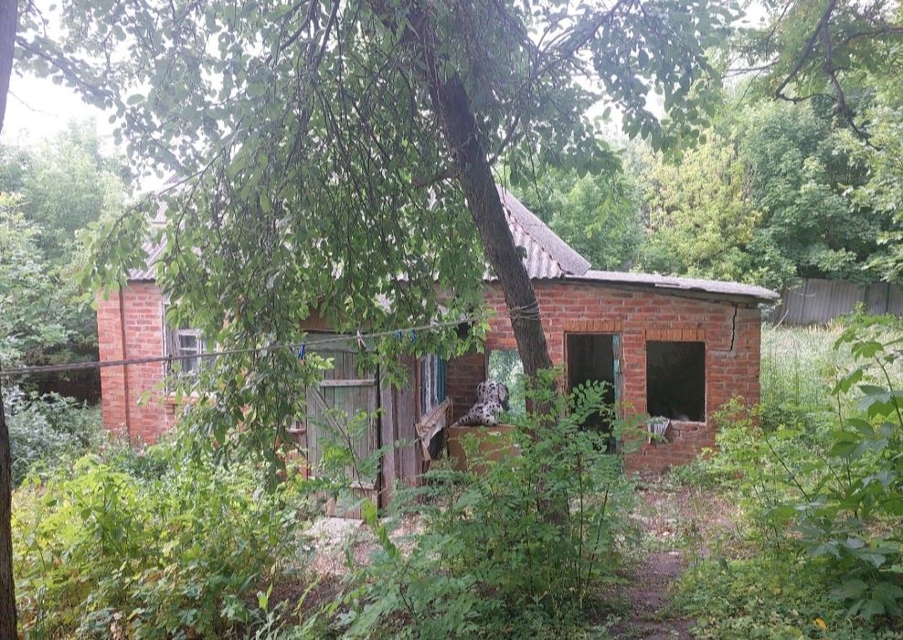 Продам земельный участок с домиком