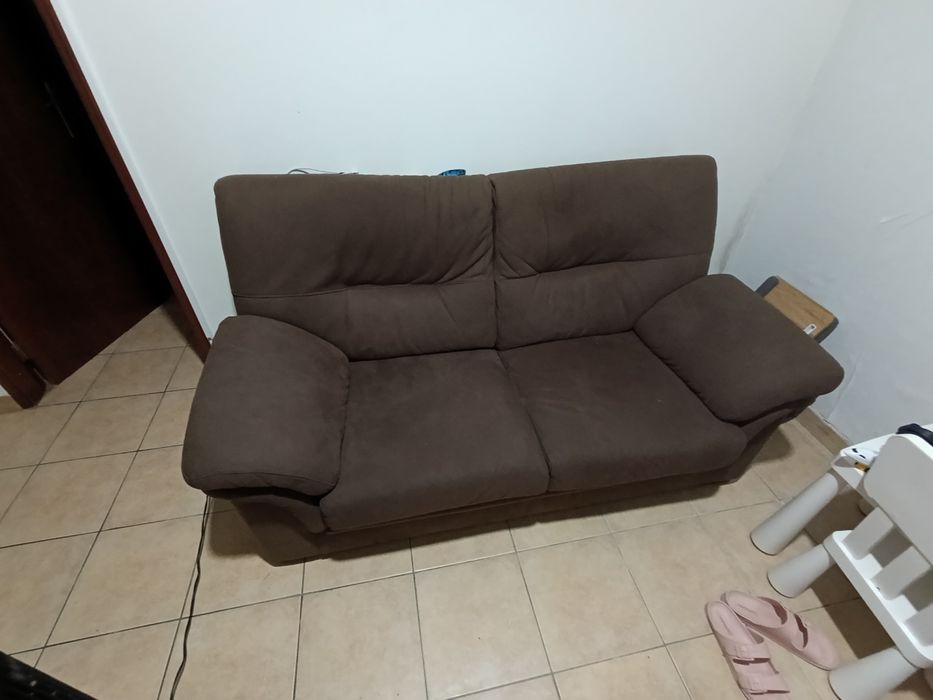 Sofá de 2 lugares