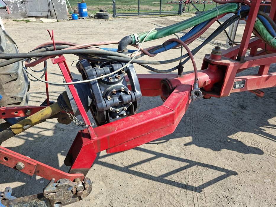 Opryskiwacz KRUKOWIAK  2009r 21m belka