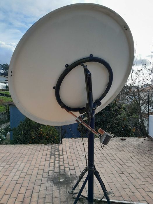 Antena parabólica 2mt com motor