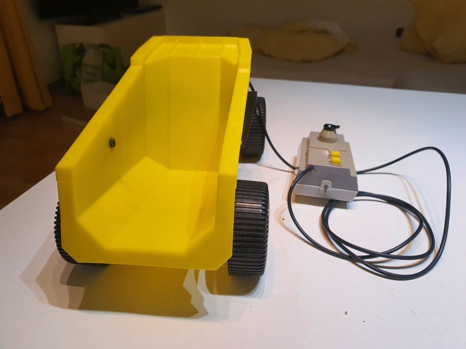 Kipper Wywrotka Piko na kabel czesy Prl Ddr