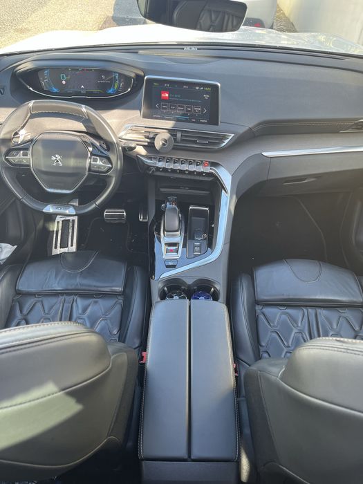 Peugeot 3008  GT-lane. Hybrido plug-in