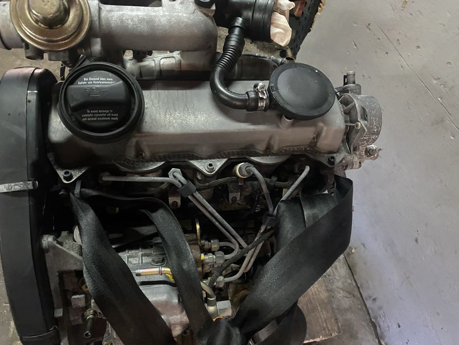 Motor vw golf IV 1.9 tdi 110 cv referencia asv ahf alh com garantia