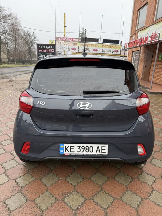 Продам Hyundai  i 10  АВТОМАТ