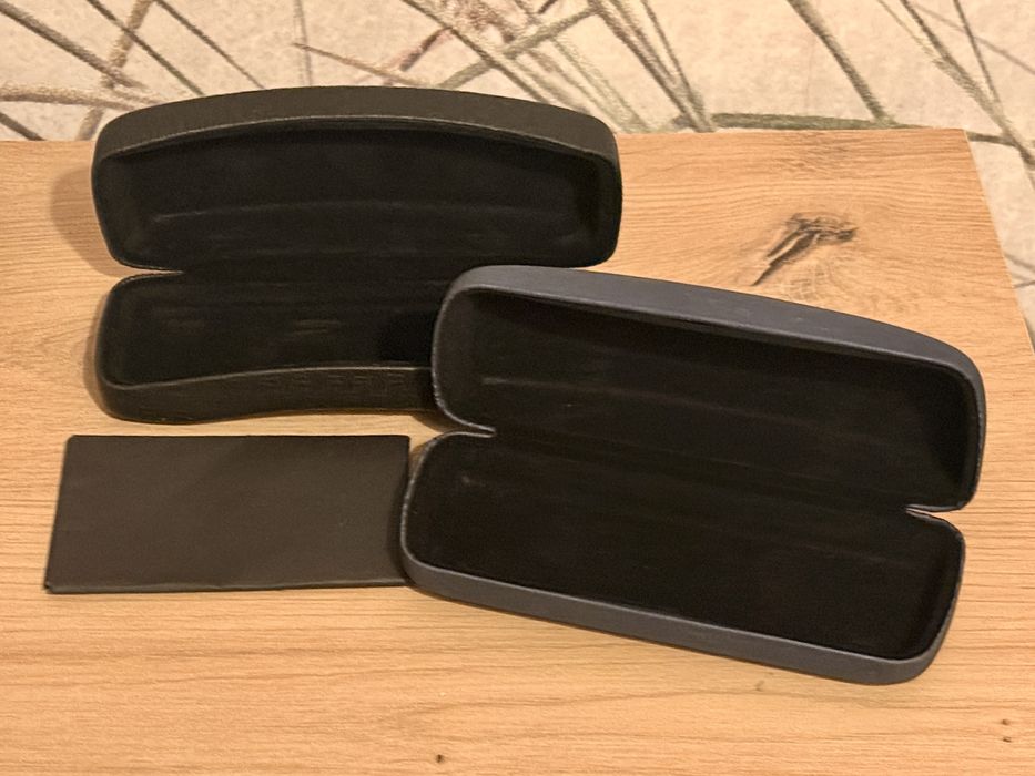 2 sztuki Etui na okulary + ściereczka do czyszczenia