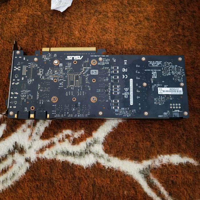 Nvidia Asus GTX 1070 TI 8GB