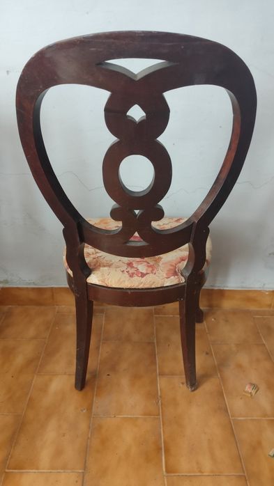 4 Cadeiras diferentes vintage coleção