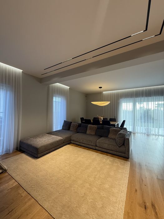 Продаж елітного будинку 3 кімнати | 4 сотки землі | Тераса |Гардеробна