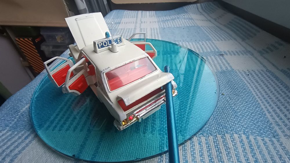 Масштабная модель 1/43 Форд zodiak dinky toys