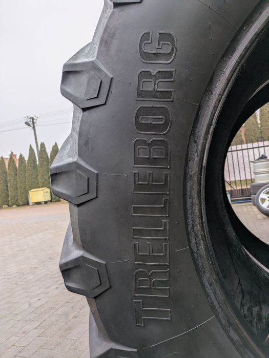 650/65R38 Trelleborg TM 800 para opon rolniczych