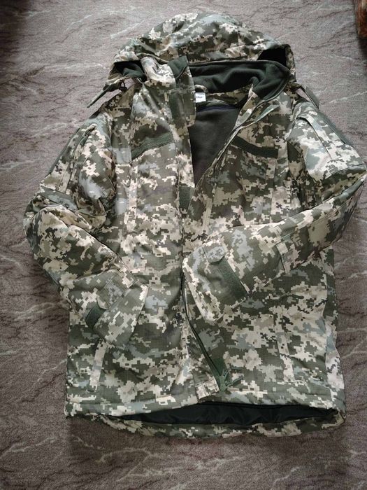 Продам бушлат піксель
