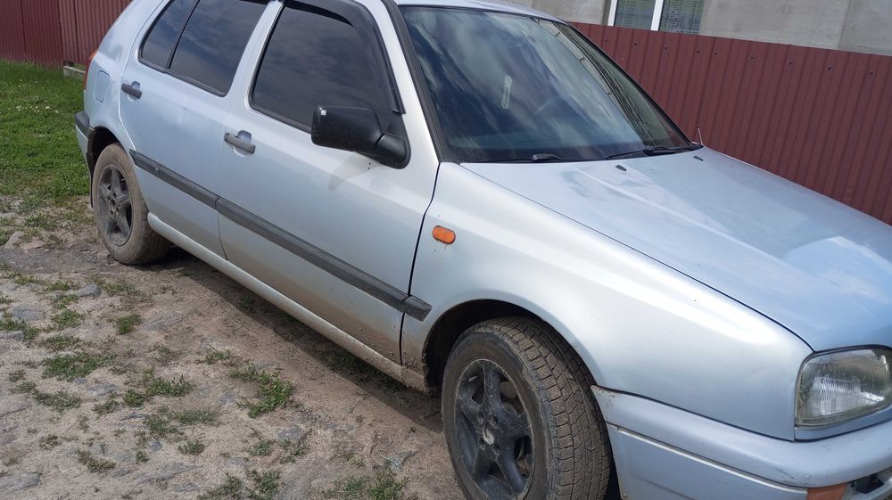 Продаю автомобіль