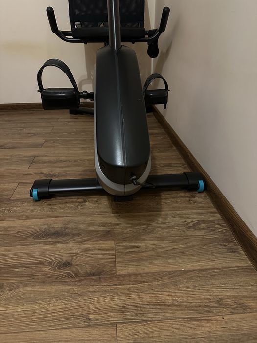 Domyos rower stacjonarny E Seat rower leżący elektryczno-magnetyczny
