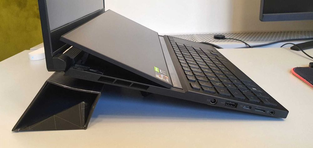 Laptop Asus Rog Duo 16 GX650RW okazja cenowa