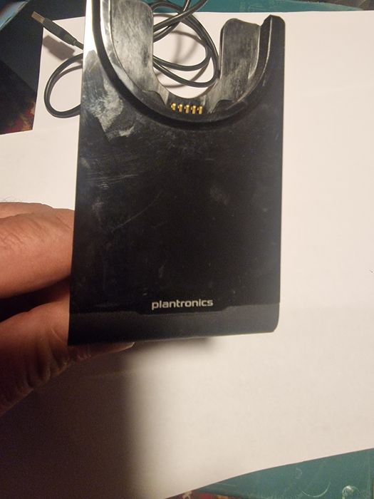 Podstawka/ładowarka do słuchawek Poly Voyager Focus