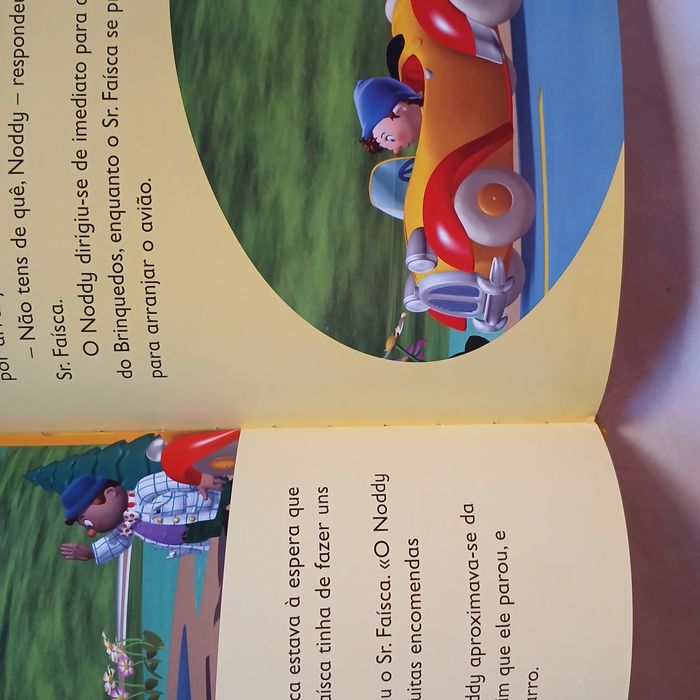 Livro Noddy " Os Duendes Voadores"
