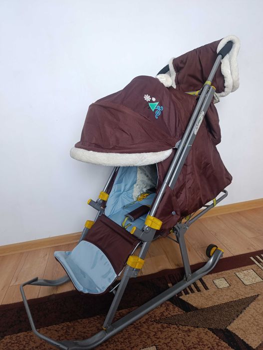 Санчата - коляска