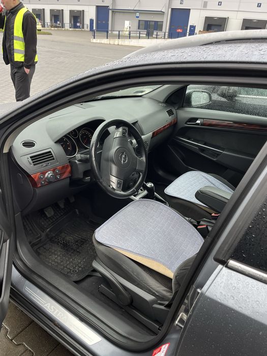 Opel Astra H 2005
