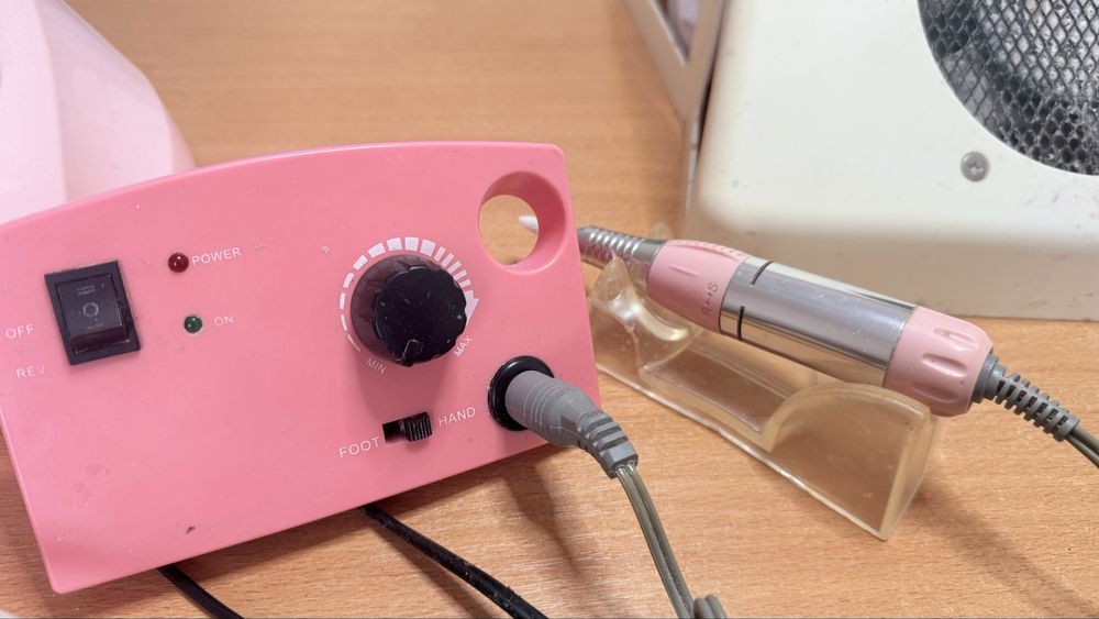 Продам все для манікюр