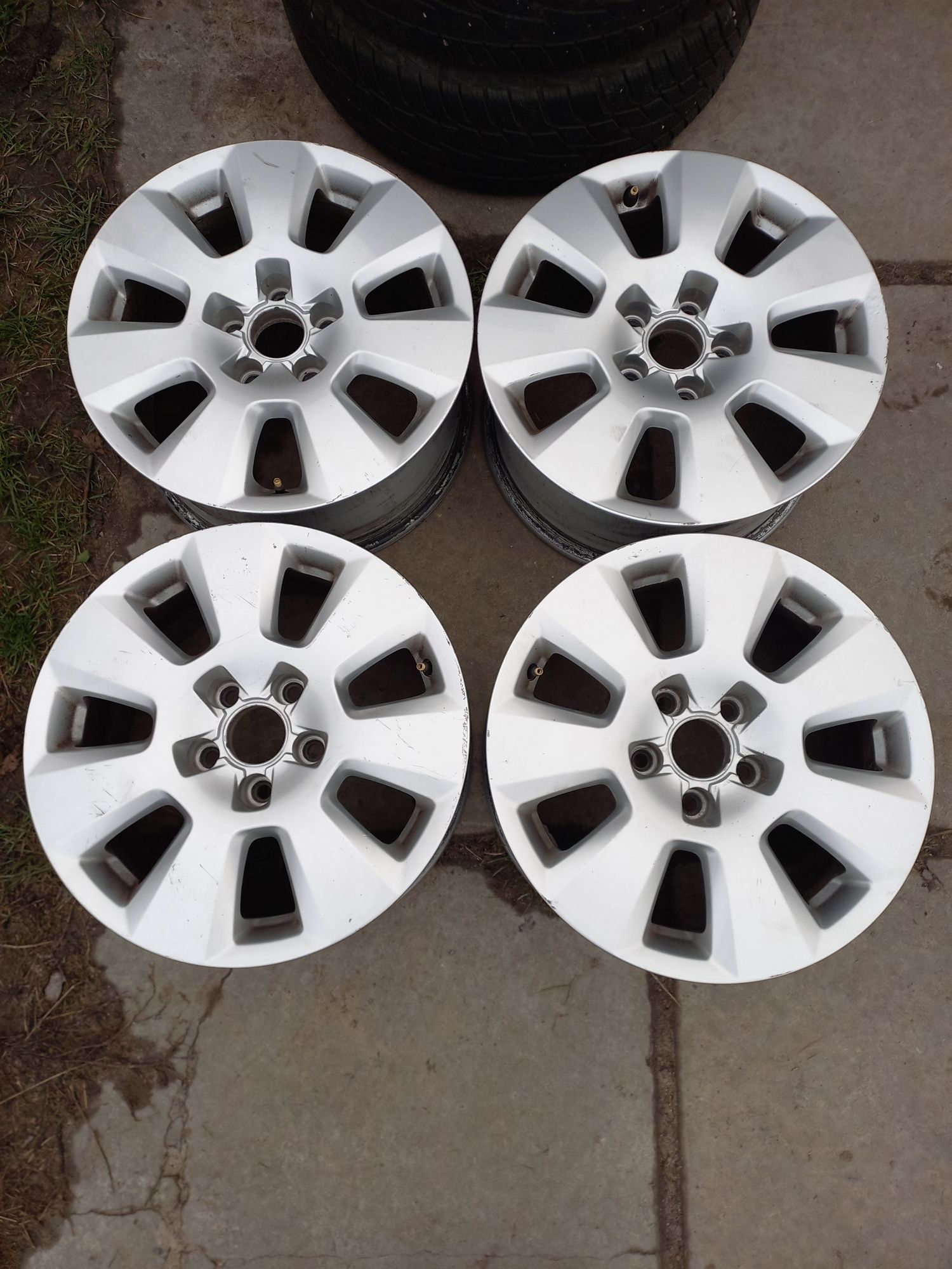 Оригинальные диски литые Aуди А6 R16 5/112.Железные R16 5/112 Skoda,VW ...
