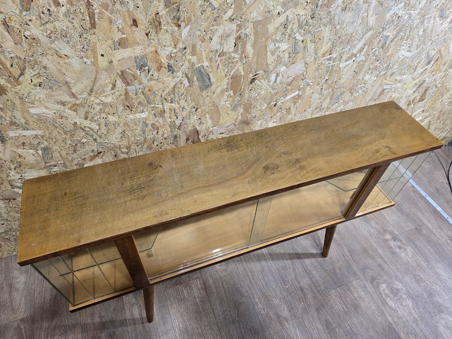 Komoda prl transport