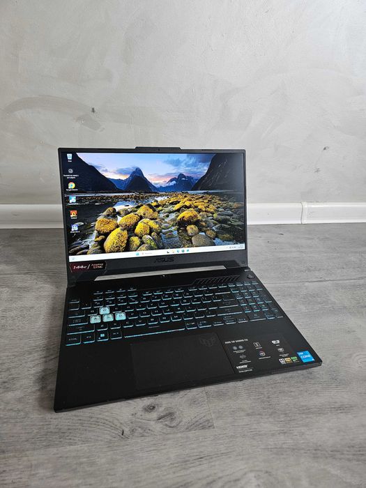 Laptop Asus TUF Gaming F15 i5-12500H RTX 3050 16GB 512GB SSD 15,6"