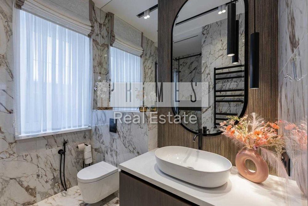 Продаж /Сучасний будинок / пер. Лісовий, Хотів