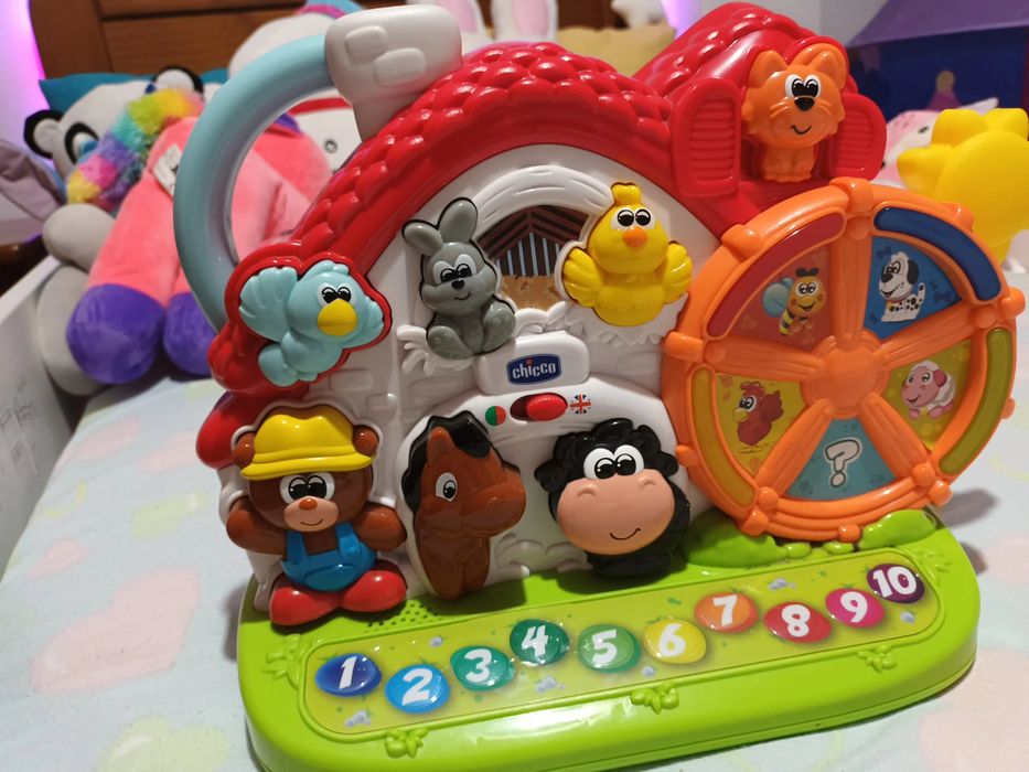 Brinquedo interativo chicco