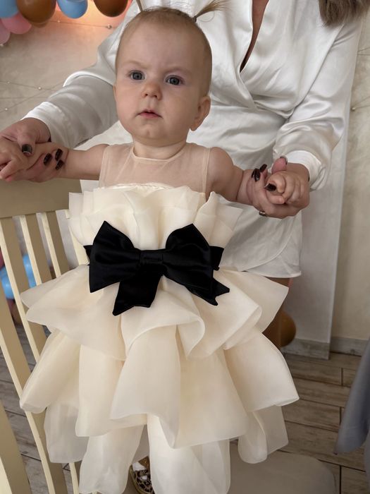 Продам платье на годик