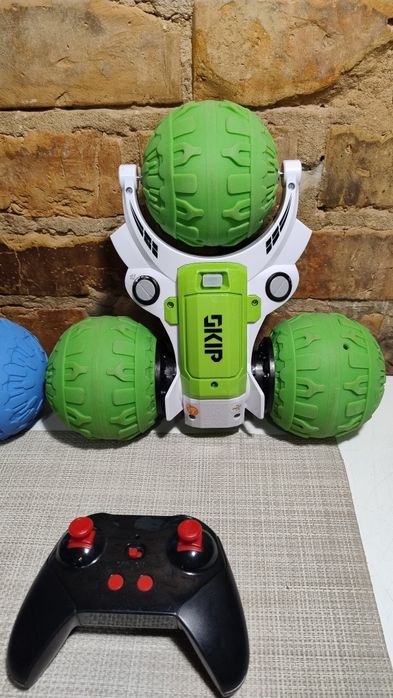 Радиоуправляемые машины-амфибии