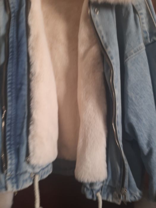 New Oversized Denim Jacket with Removable Fur Trim