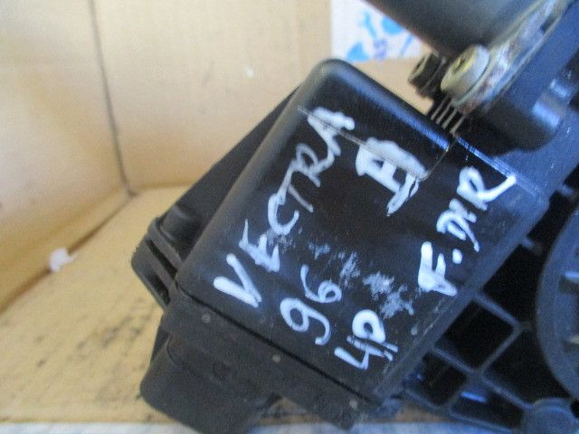 Motor vidro frente direito OPEL Vectra B Hatchback (38_)