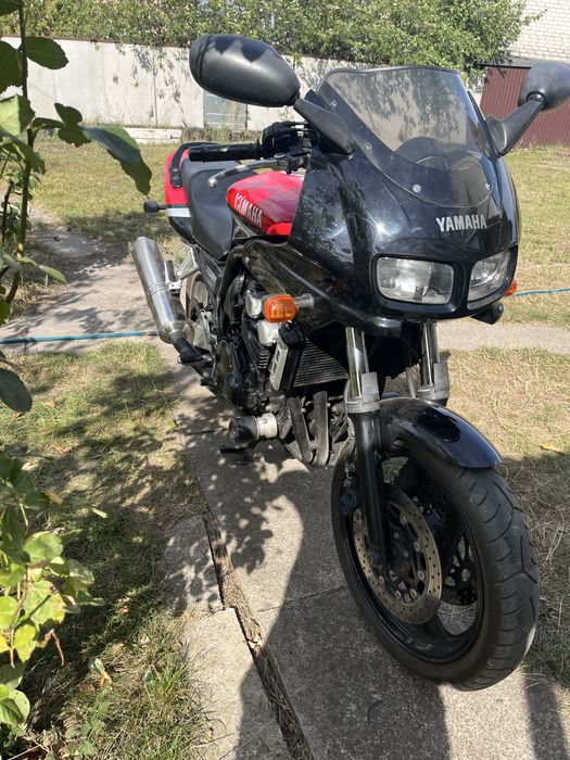 Yamaha fzs 600 fazer