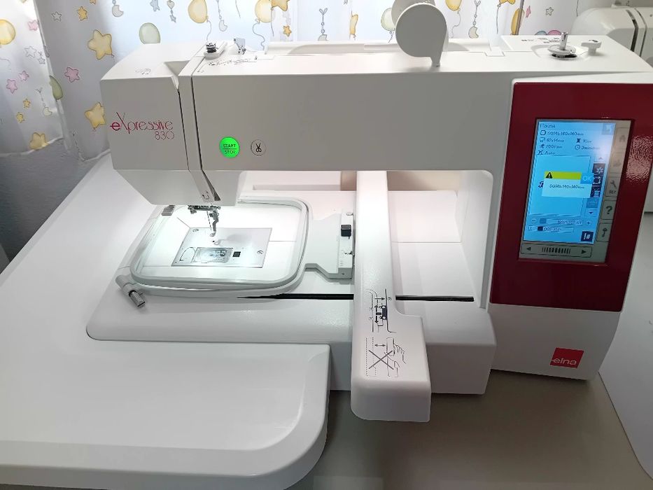Máquina de Bordar Elna 830