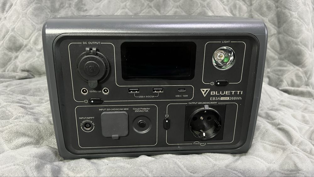 Зарядна Станція Bluetti EB3A