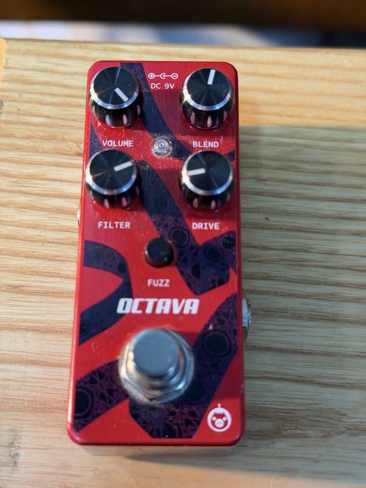 Pigtronix Octava Fuzz octave