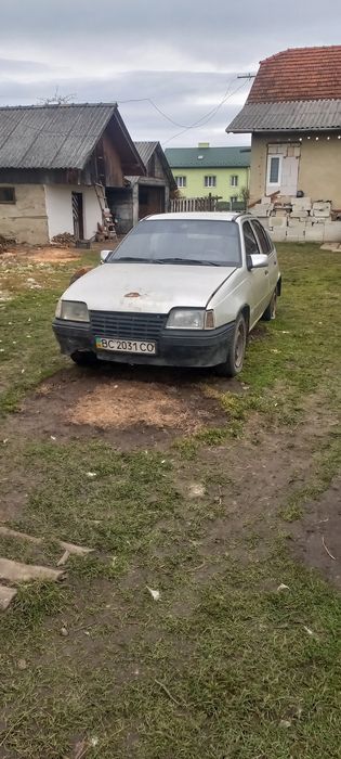 Продам  всі деталі
