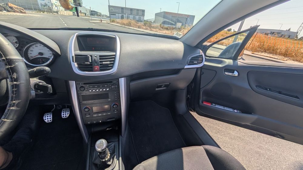 Peugeot 207cc descapotável