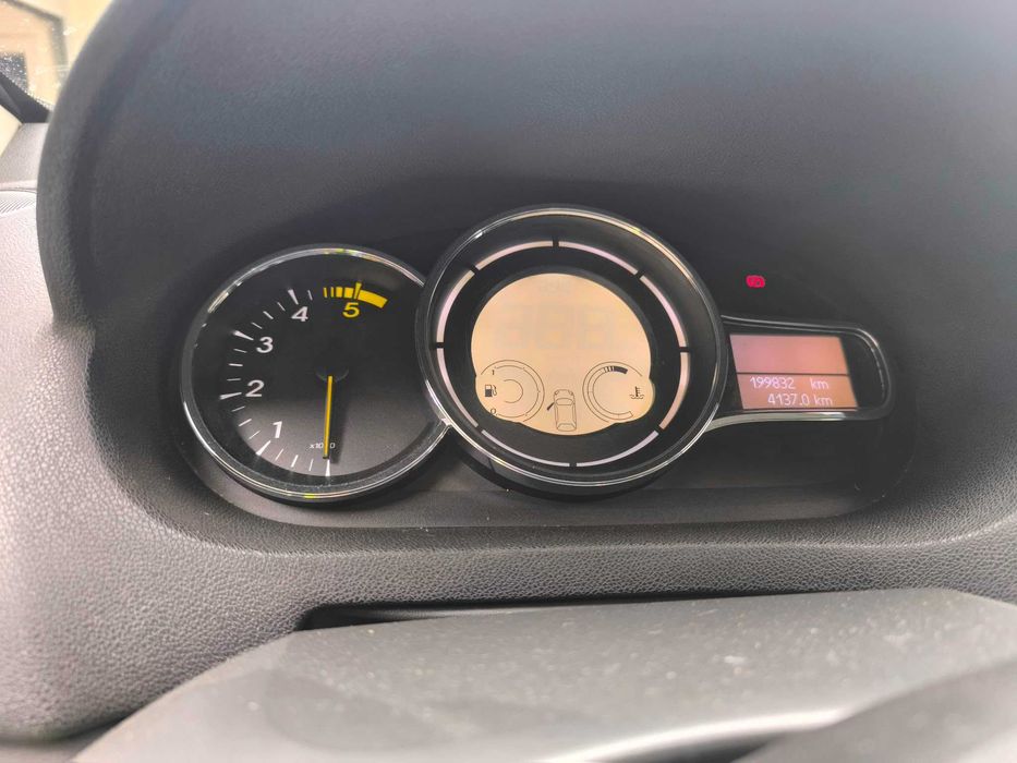 Renault Mégane 1.5 dCi Nacional – 2012 – 5 Portas