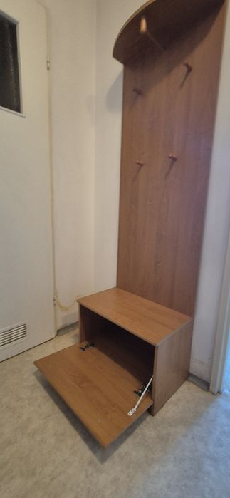 Szafka do przedpokoju z wieszakiem - dobry stan