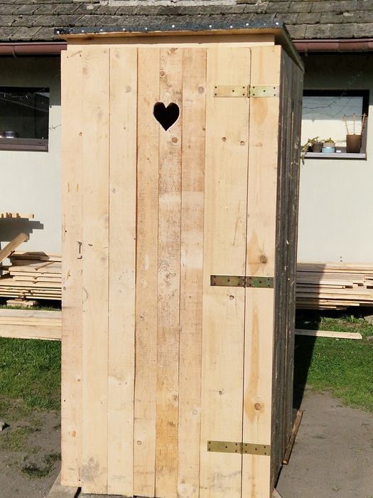 Wychodek na budowę, latryna