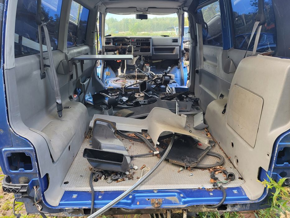 wykładzina podłoga podsufitka środek wnętrze vw t4 multivan