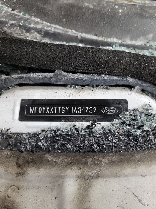 Ford trancit custom запчастини