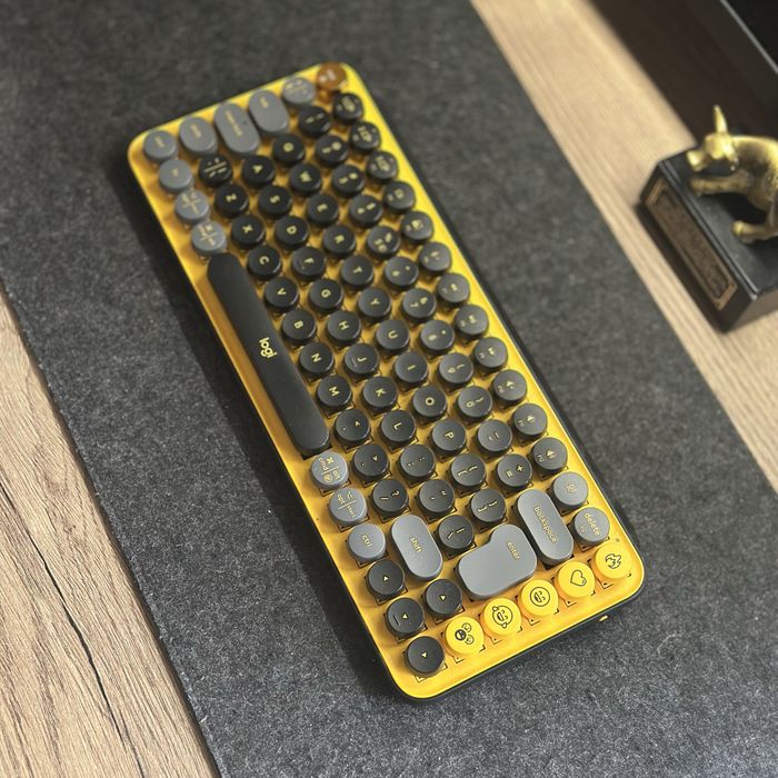 Klawiatura LOGITECH Pop Keys Black & Yellow – stan idealny