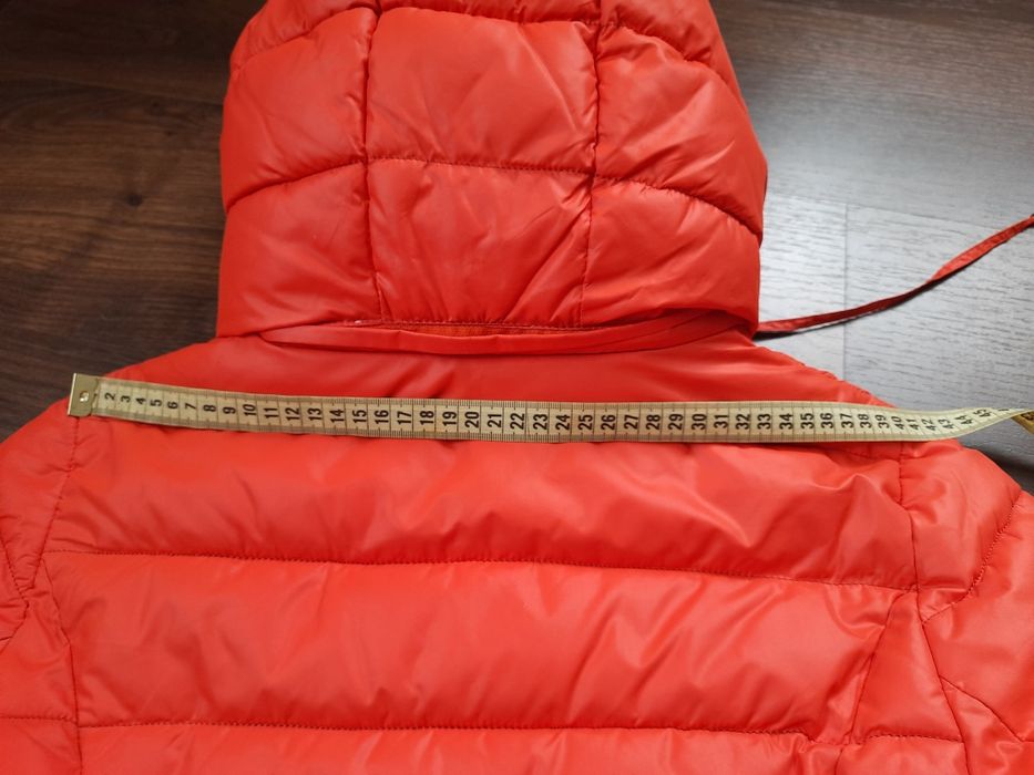 Демісезонна куртка S-M