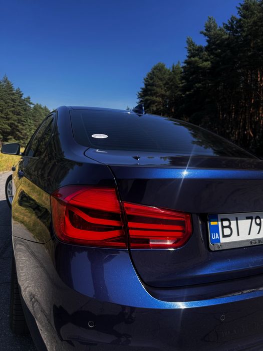 BMW 3 Series 2017 VIN WBA8E1G30HNU18306 фото оголошення 13 з 15